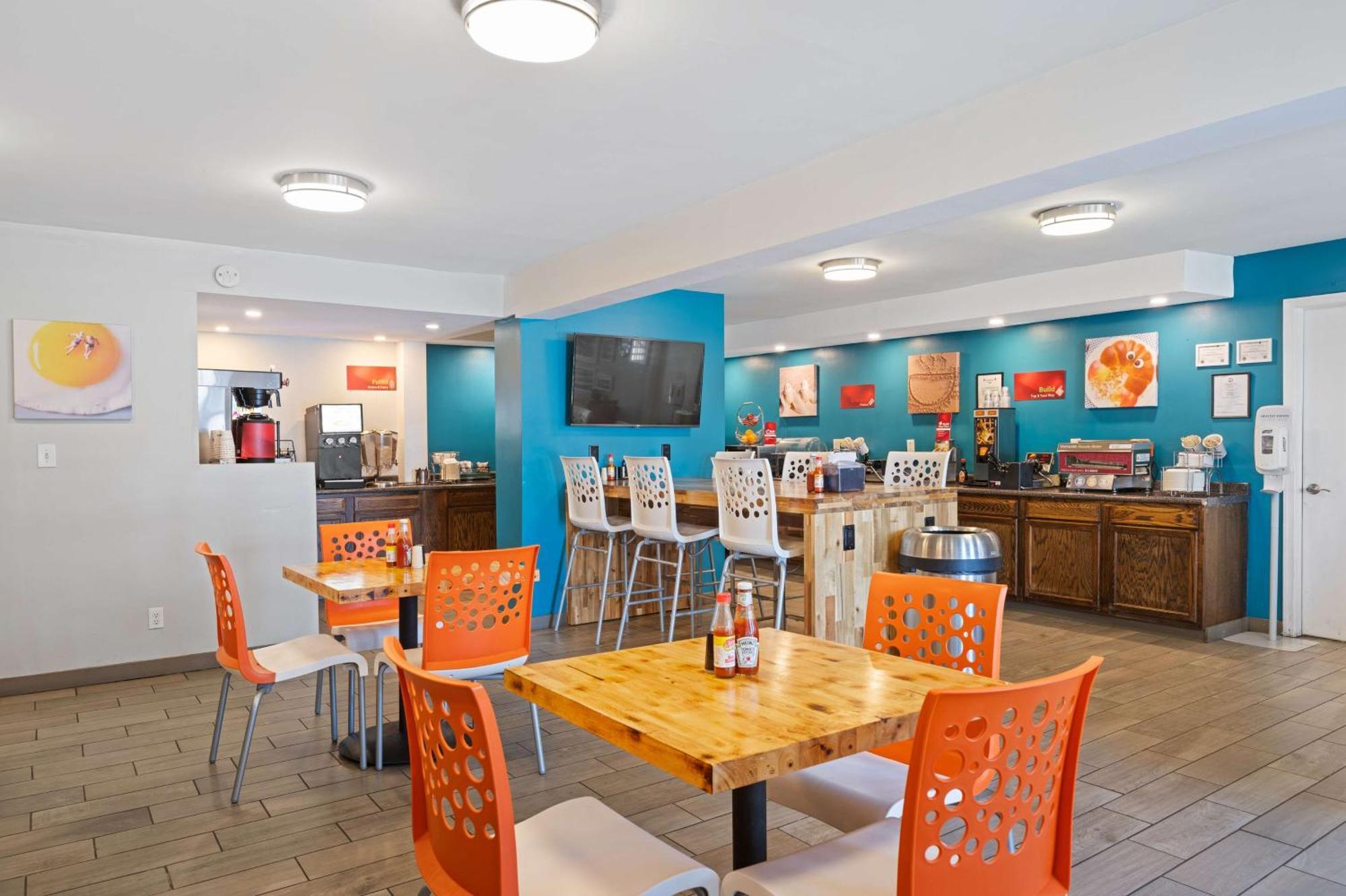 Best Western Plus Holiday Sands Inn & Suites Norfolk Esterno foto